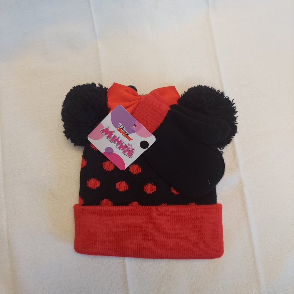 Minnie Mouse Black and Red Polka Dot Beanie with Mittens NWT